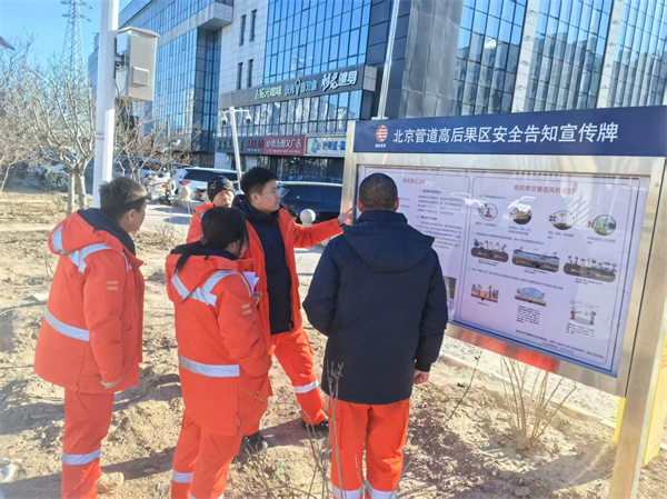 �Ի���60���������¹��꡶½����������ܵ���Ա�ܼ��͸ߺ������ʶ�������������